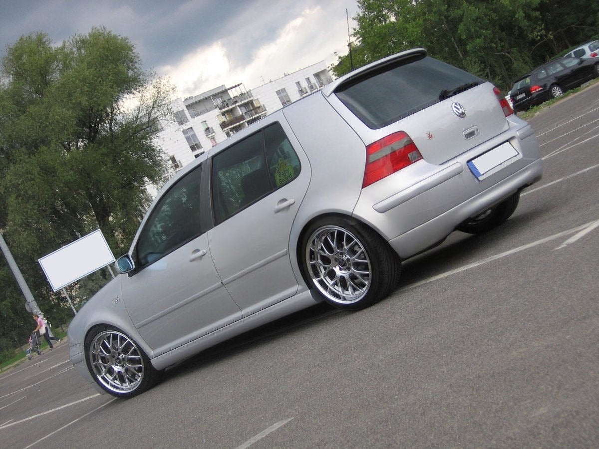 Боковые юбки в стиле VW Golf IV MK4 GTI