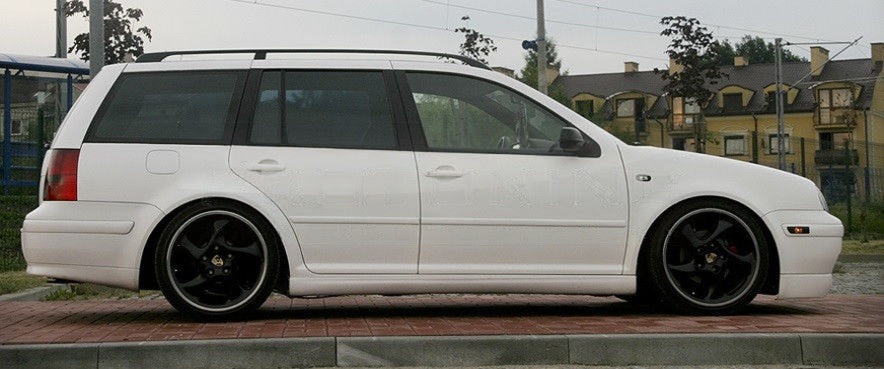 Боковые юбки в стиле VW Golf IV MK4 GTI