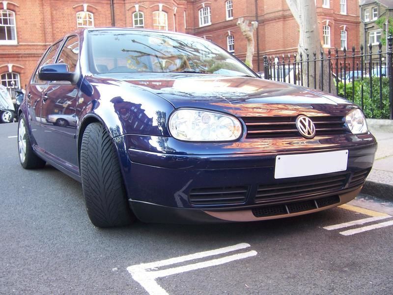 VW Golf IV MK4 Priekinio buferio lipas