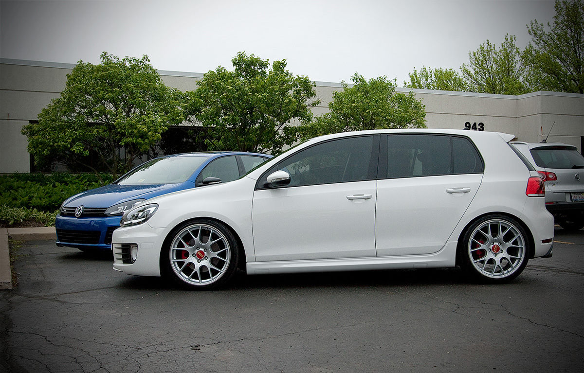 VW Golf 6 slenksčių apdailos ( Hečbeko )