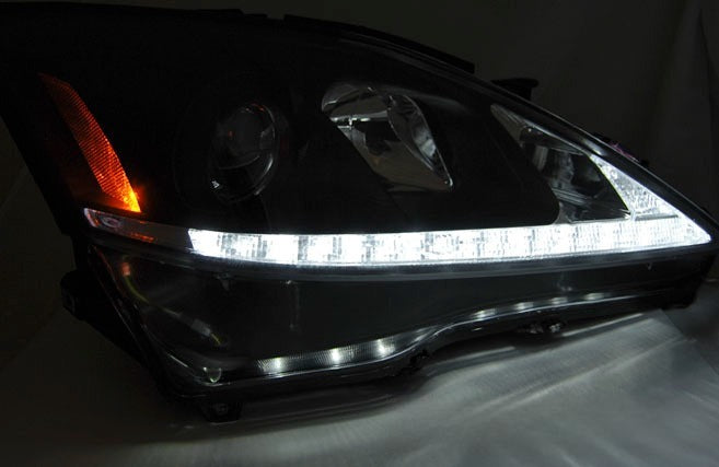 LEXUS IS (XE20), 05 - 13   DRL LED Priekiniai žibintai