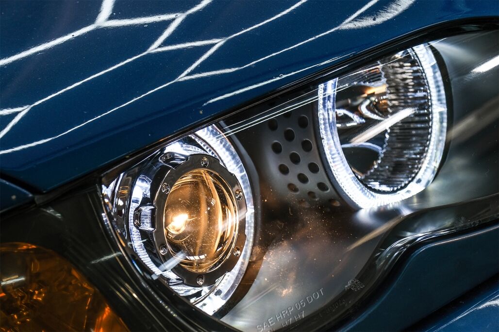 Светодиодные фары «ангельские глазки» BMW E46 FL 01-05 