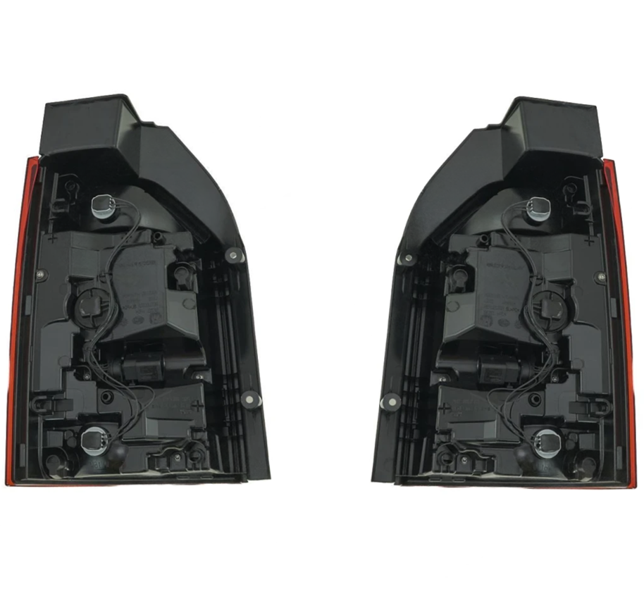 VW T6, 15 - 19  (1 DURŲ) galiniu žibintu komplektas